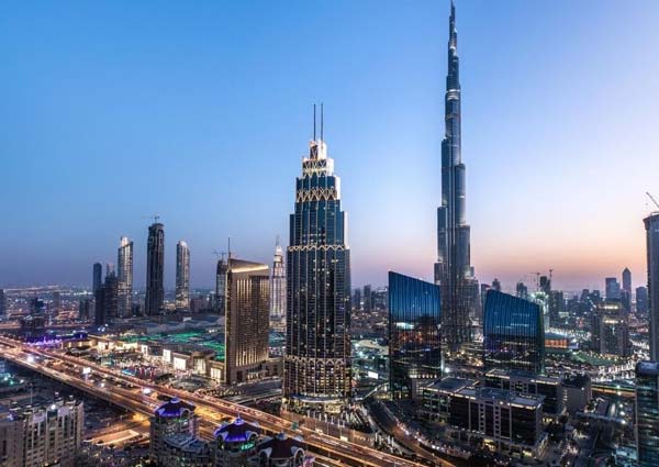 THINGS TO KNOW WHEN YOU ARE MOVING TO DUBAI