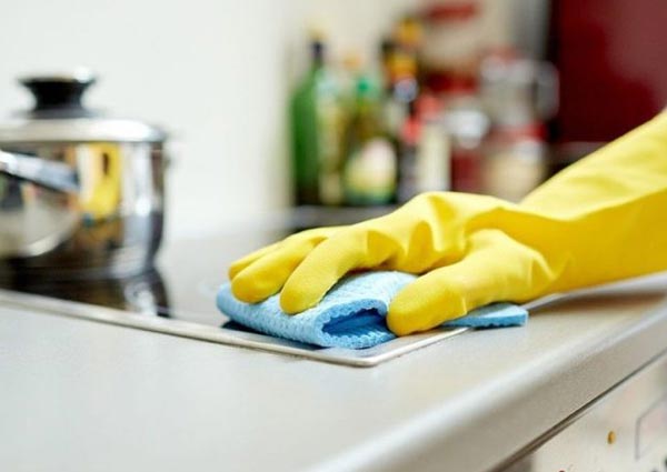 Kitchen Cleaning