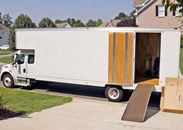 Hire shared moving truck