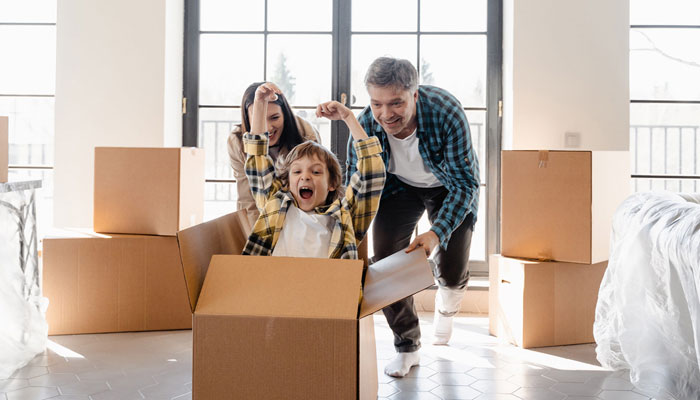 10 Tips for Moving With Kids