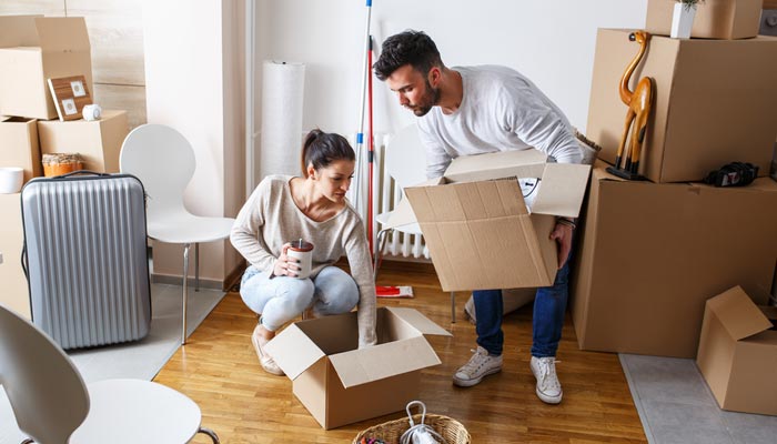 Essential Household Items You Should Not Miss While Moving Places