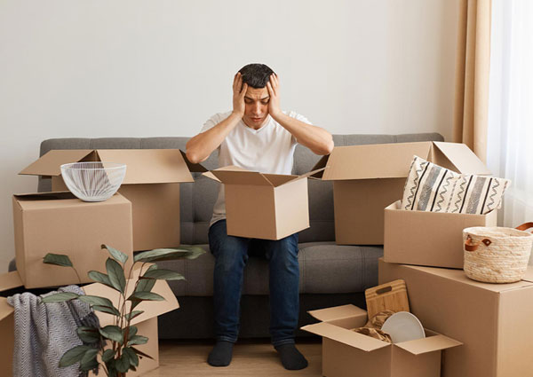 Risks of Hiring Cheap Moving service providers