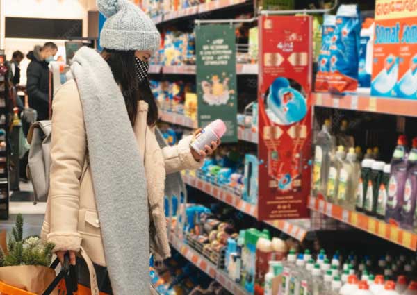 winter grocery shopping