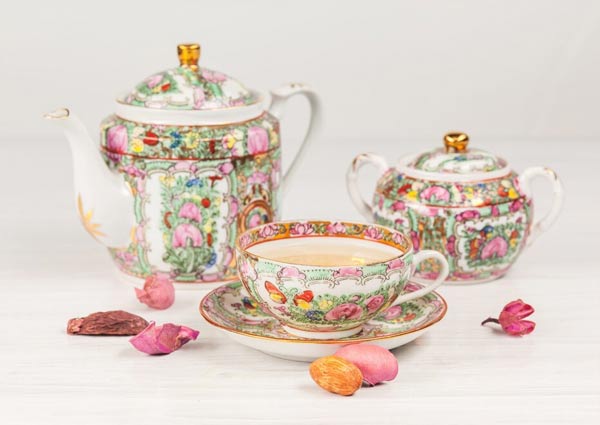 Tea set for Moms