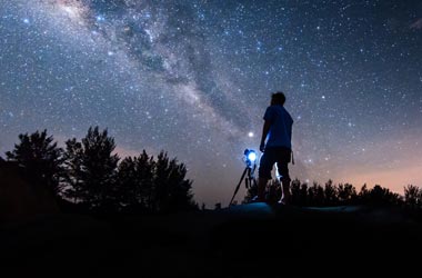 A boy next door who dreamt of living under the stars