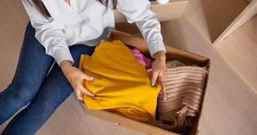 BEST WAYS TO PACK YOUR CLOTHES FOR A DIY SHIFT