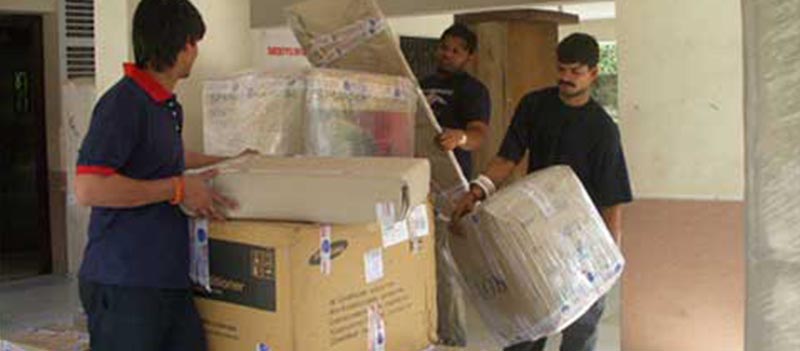 Famous Packers & Movers