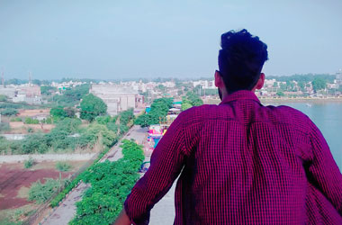 Extra Mile for Big Dream